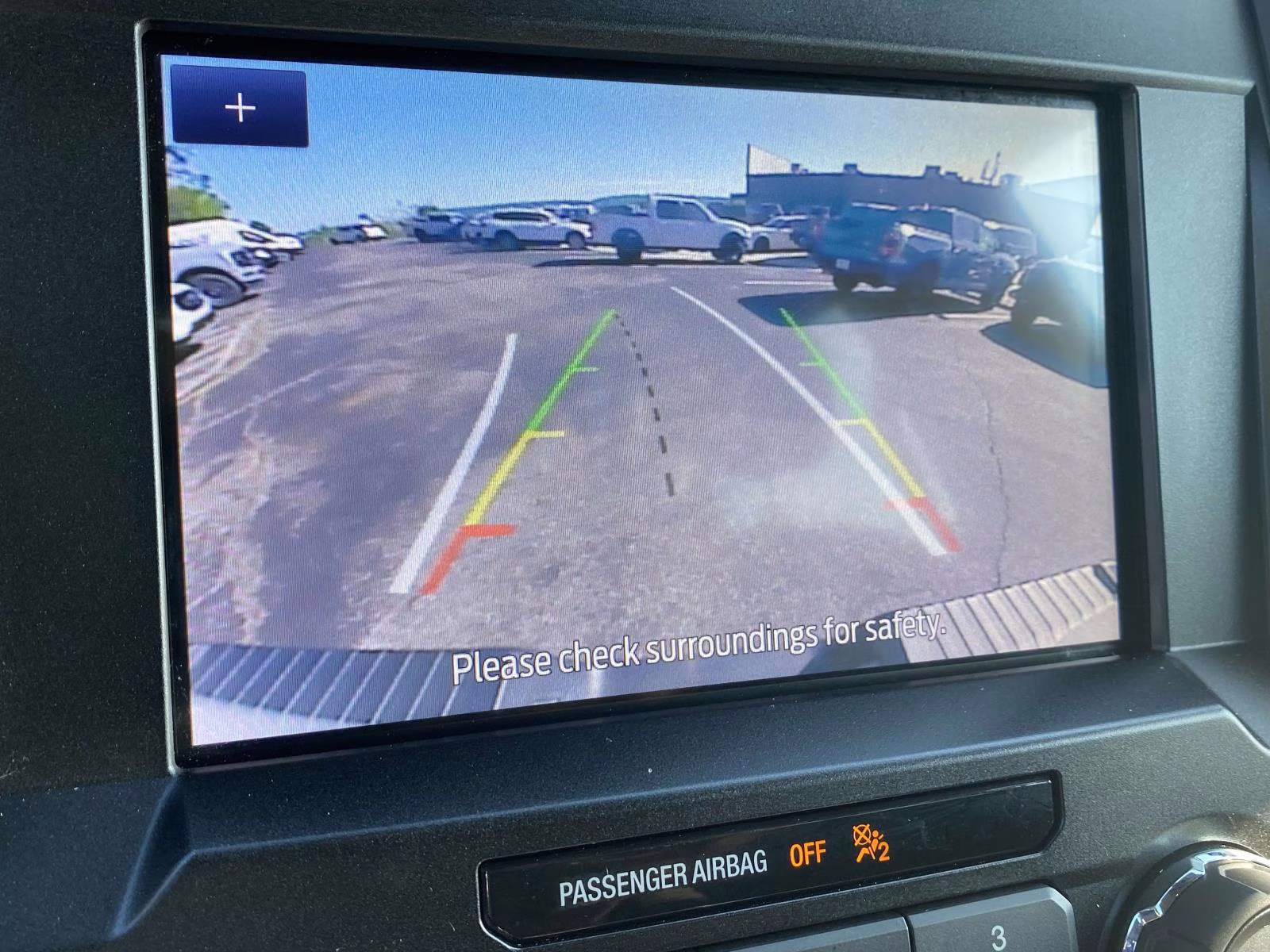 2019 Oxford White Ford F-150 XL 4X4 Truck