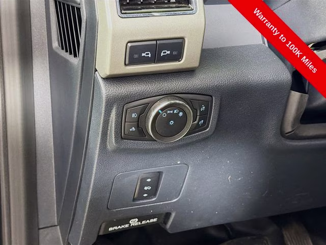 2022 Blue Metallic Ford Super Duty F-250 SRW Lariat 4X4 Truck