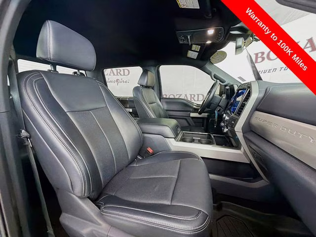 2022 Blue Metallic Ford Super Duty F-250 SRW Lariat 4X4 Truck