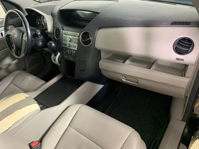 2010 Crystal Black Pearl Honda Pilot EX-L 4X4 SUV