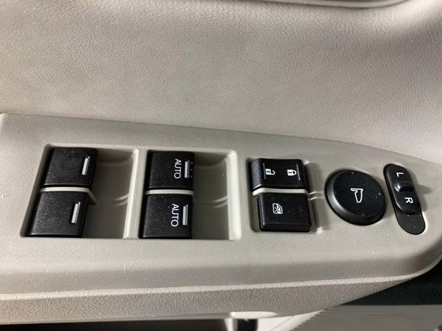 2010 Crystal Black Pearl Honda Pilot EX-L 4X4 SUV