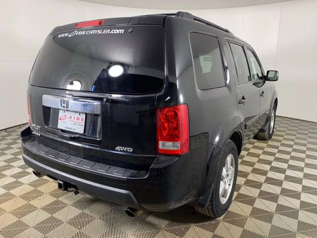 2010 Crystal Black Pearl Honda Pilot EX-L 4X4 SUV