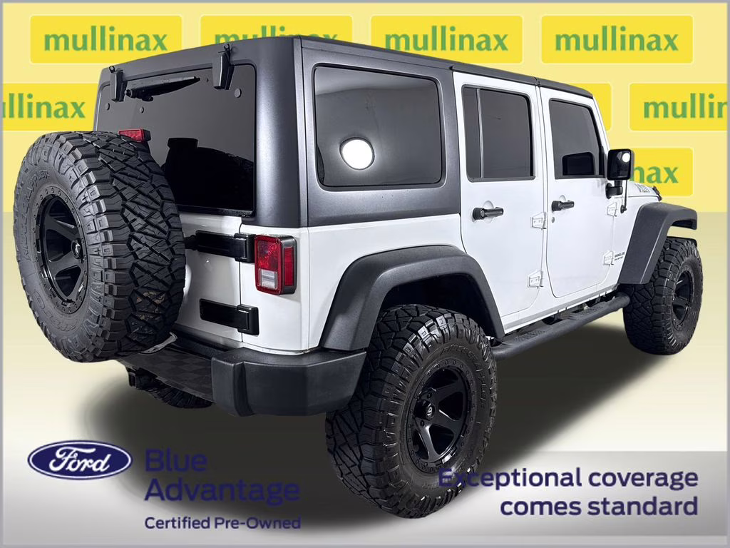 2017 Bright White Clearcoat Jeep Wrangler Unlimited Willys 4X4 SUV