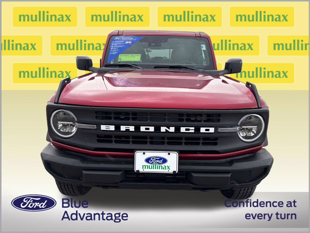 2025 Ruby Red Metallic Tinted Clearcoat Ford Bronco Big Bend 4X4 SUV