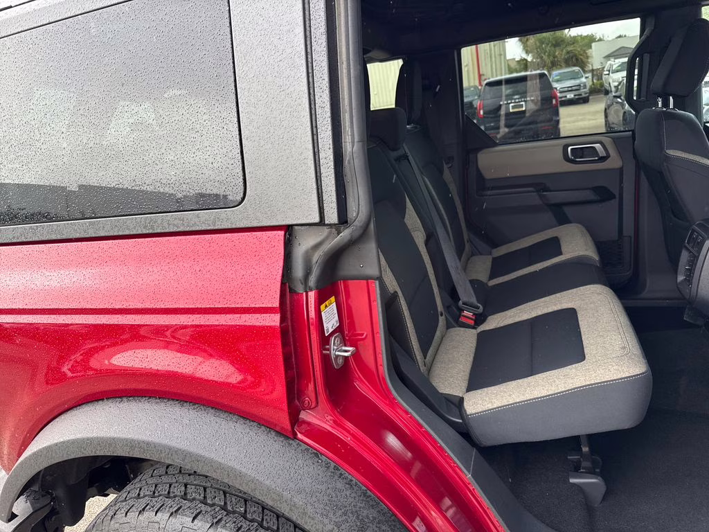 2025 Ruby Red Metallic Tinted Clearcoat Ford Bronco Big Bend 4X4 SUV