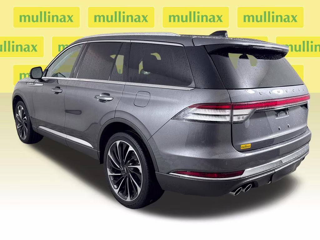 2025 Asher Gray Metallic Clearcoat Lincoln Aviator Reserve AWD SUV