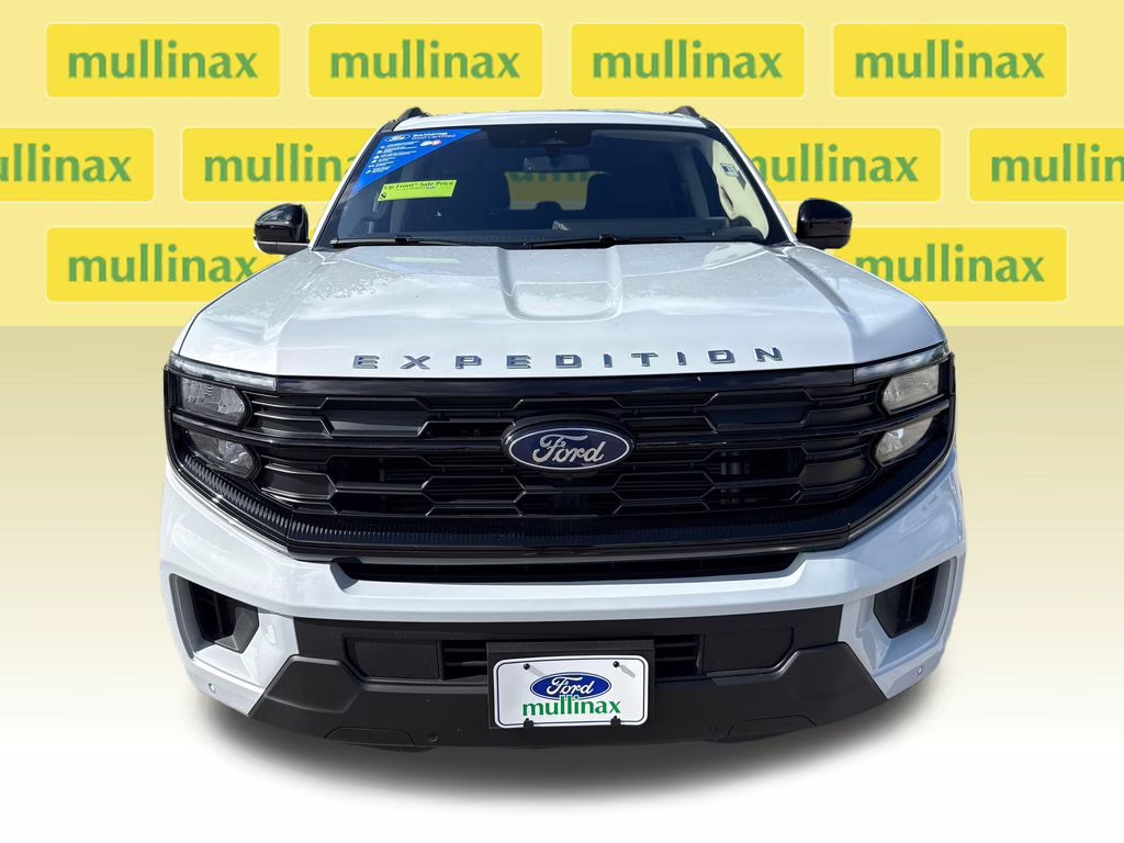 2025 Space Silver Metallic Ford Expedition Active RWD SUV