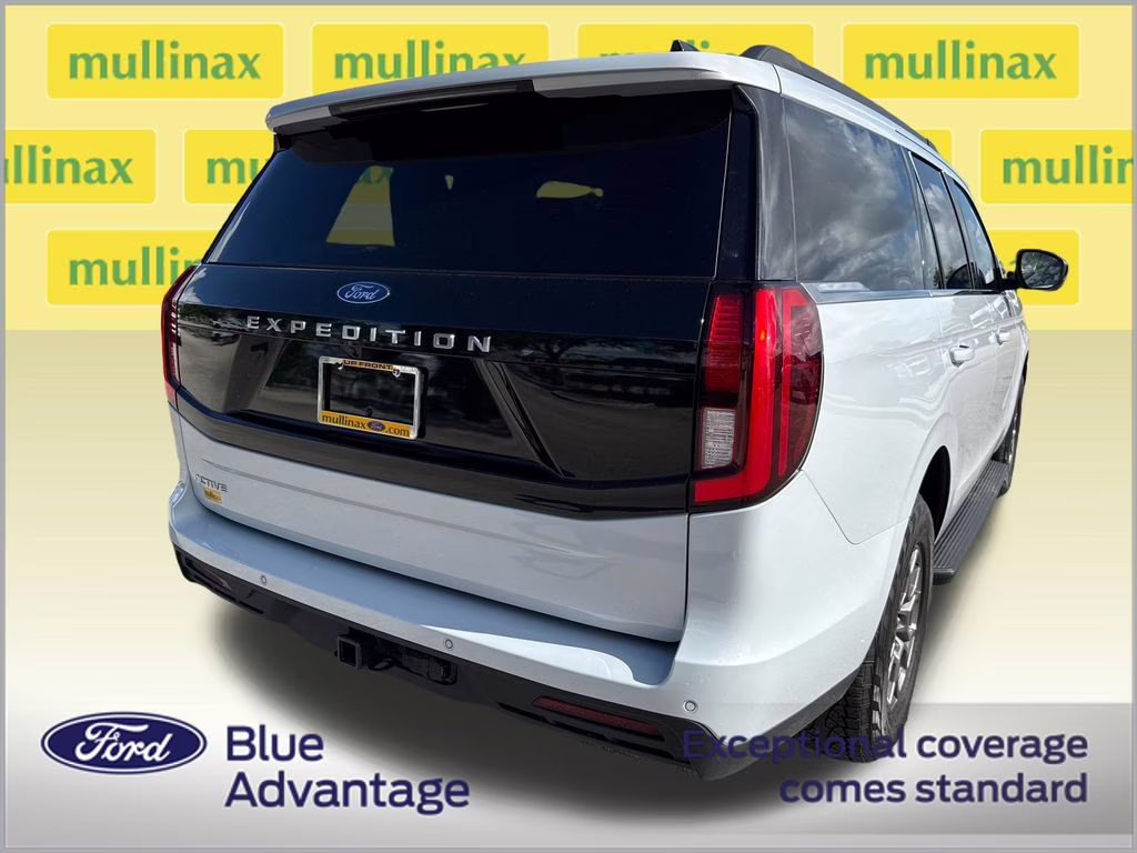 2025 Space Silver Metallic Ford Expedition Active RWD SUV