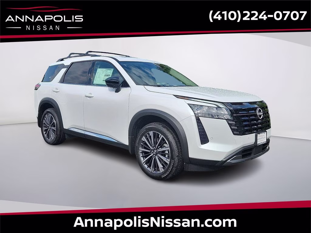 2026 Everest White Pearl Tricoat Nissan Pathfinder Platinum 4X4 SUV