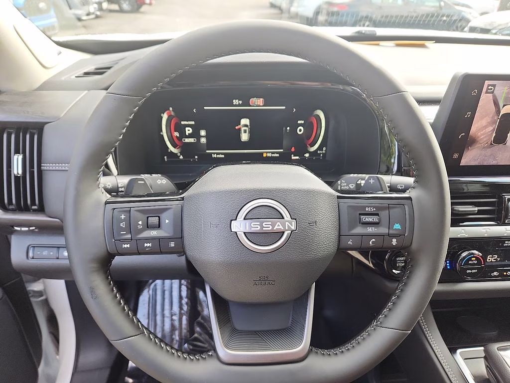 2026 Everest White Pearl Tricoat Nissan Pathfinder Platinum 4X4 SUV