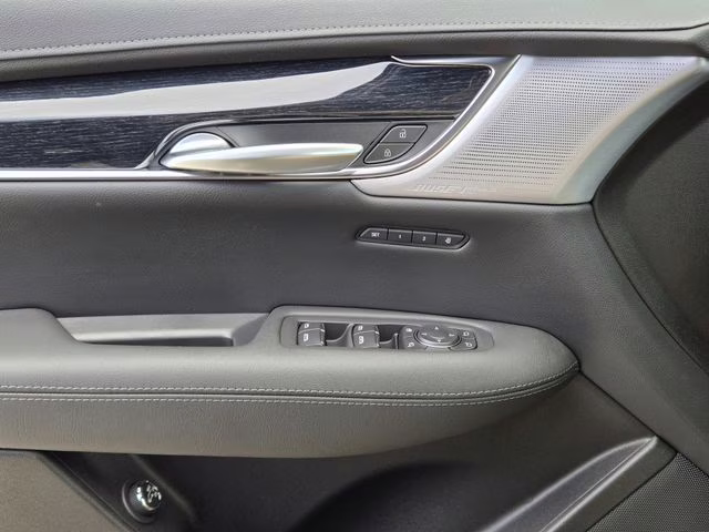 2026 Stellar Black Metallic Cadillac XT5 Premium Luxury FWD SUV