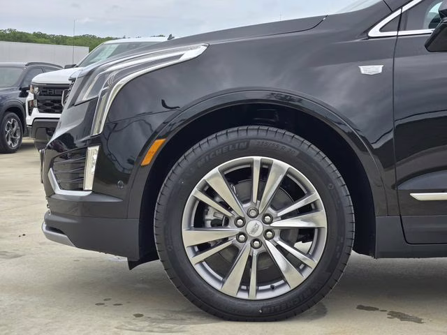 2026 Stellar Black Metallic Cadillac XT5 Premium Luxury FWD SUV