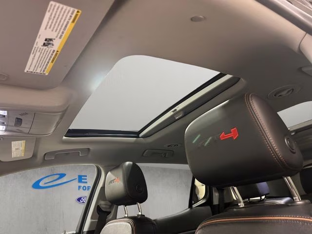 2021 Ebony Twilight Metallic GMC Acadia AT4 AWD SUV
