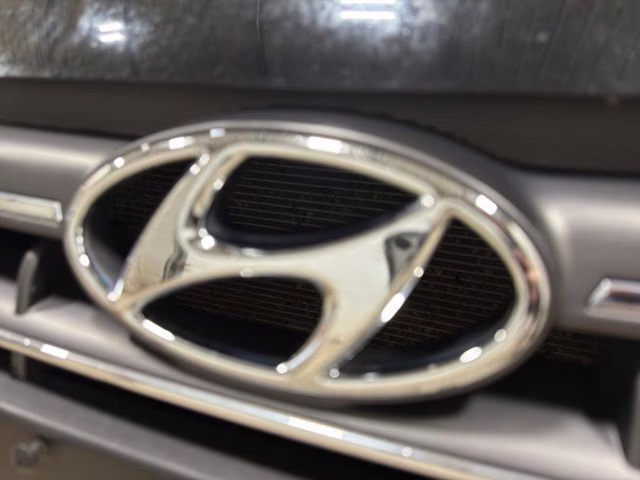 2020 Phantom Black Hyundai Elantra Value Edition FWD Sedan