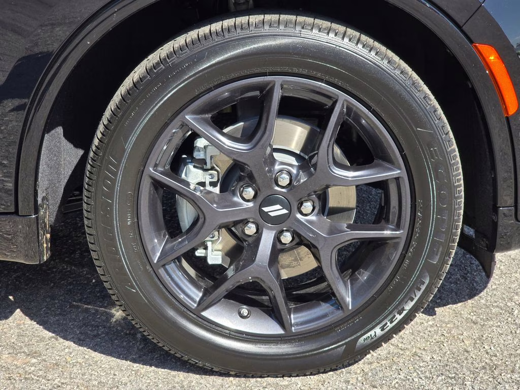 2026 DB Black Crystal Clearcoat Dodge Durango GT Plus HEMI V8 AWD SUV