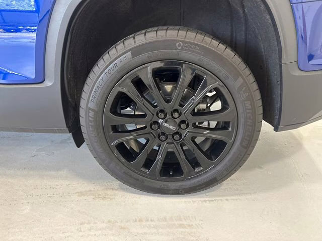 2023 Ultra Blue Metallic GMC Acadia SLT AWD SUV