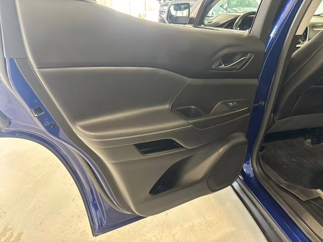 2023 Ultra Blue Metallic GMC Acadia SLT AWD SUV