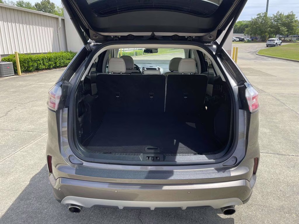 2019 Stone Gray Metallic Ford Edge Titanium FWD SUV