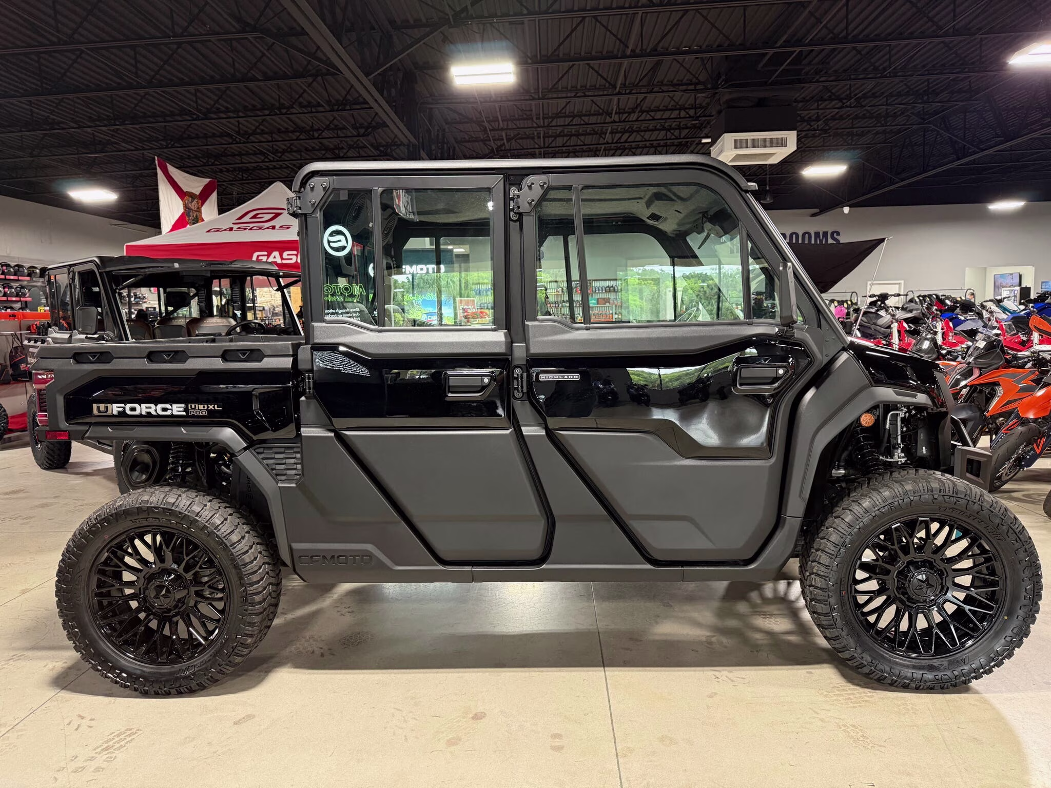 2026 CFMOTO UFORCE U10 XL Pro Highland UTV