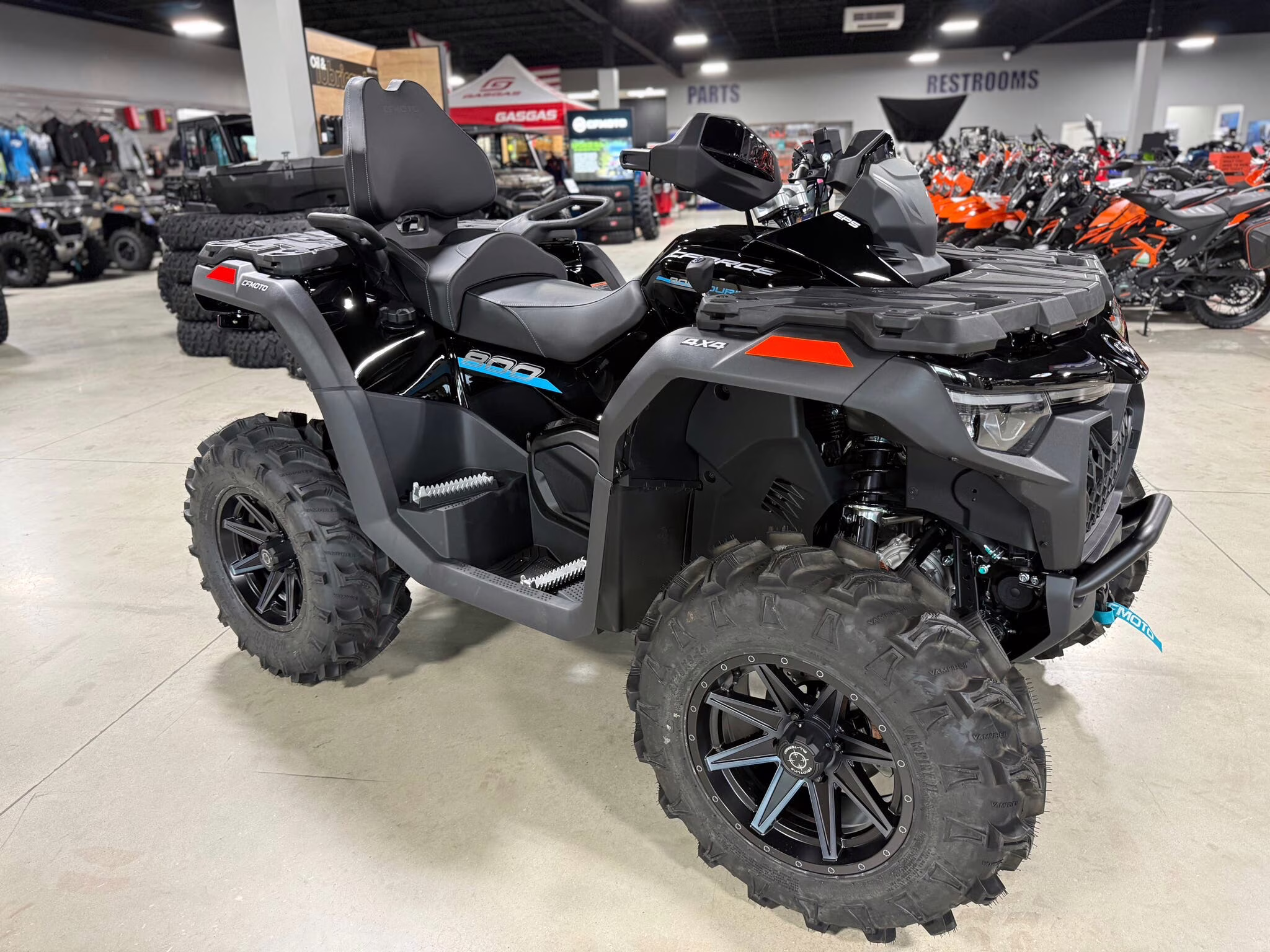 2026 CFMOTO CFORCE 800 Touring ATV