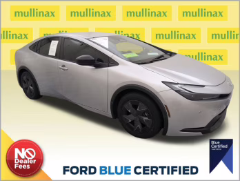 2023 Cutting Edge Toyota Prius LE FWD Hatchback