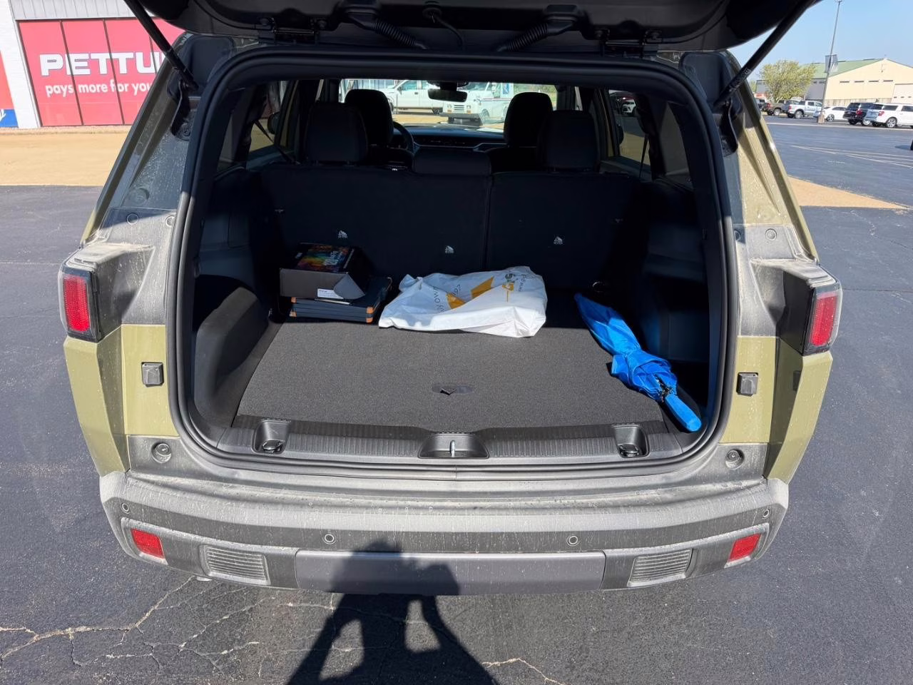2026 &rsquo;41 Jeep Cherokee Laredo 4X4 SUV
