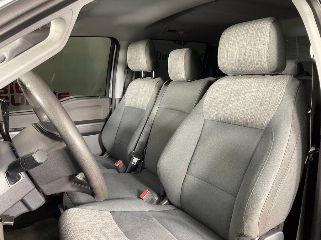 2023 Iconic Silver Metallic Ford F-150 XLT 4X4 Truck