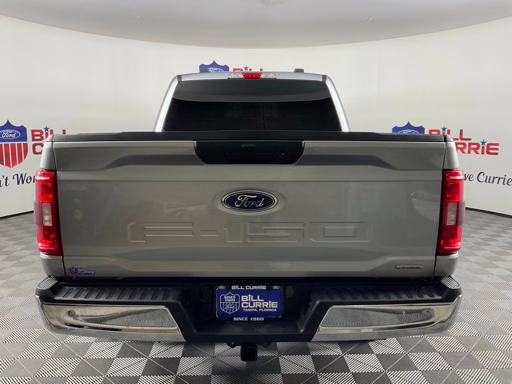 2023 Iconic Silver Metallic Ford F-150 XLT 4X4 Truck