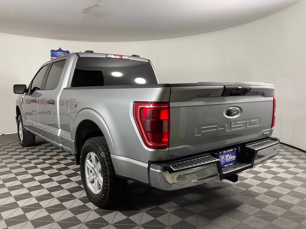 2023 Iconic Silver Metallic Ford F-150 XLT 4X4 Truck