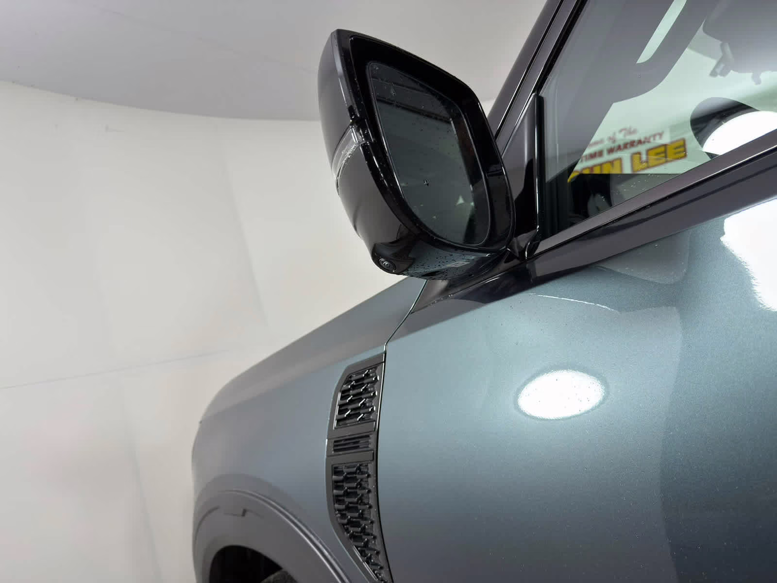 2026 Alpine Metallic/Super Black Nissan Armada PRO-4X 4X4 SUV