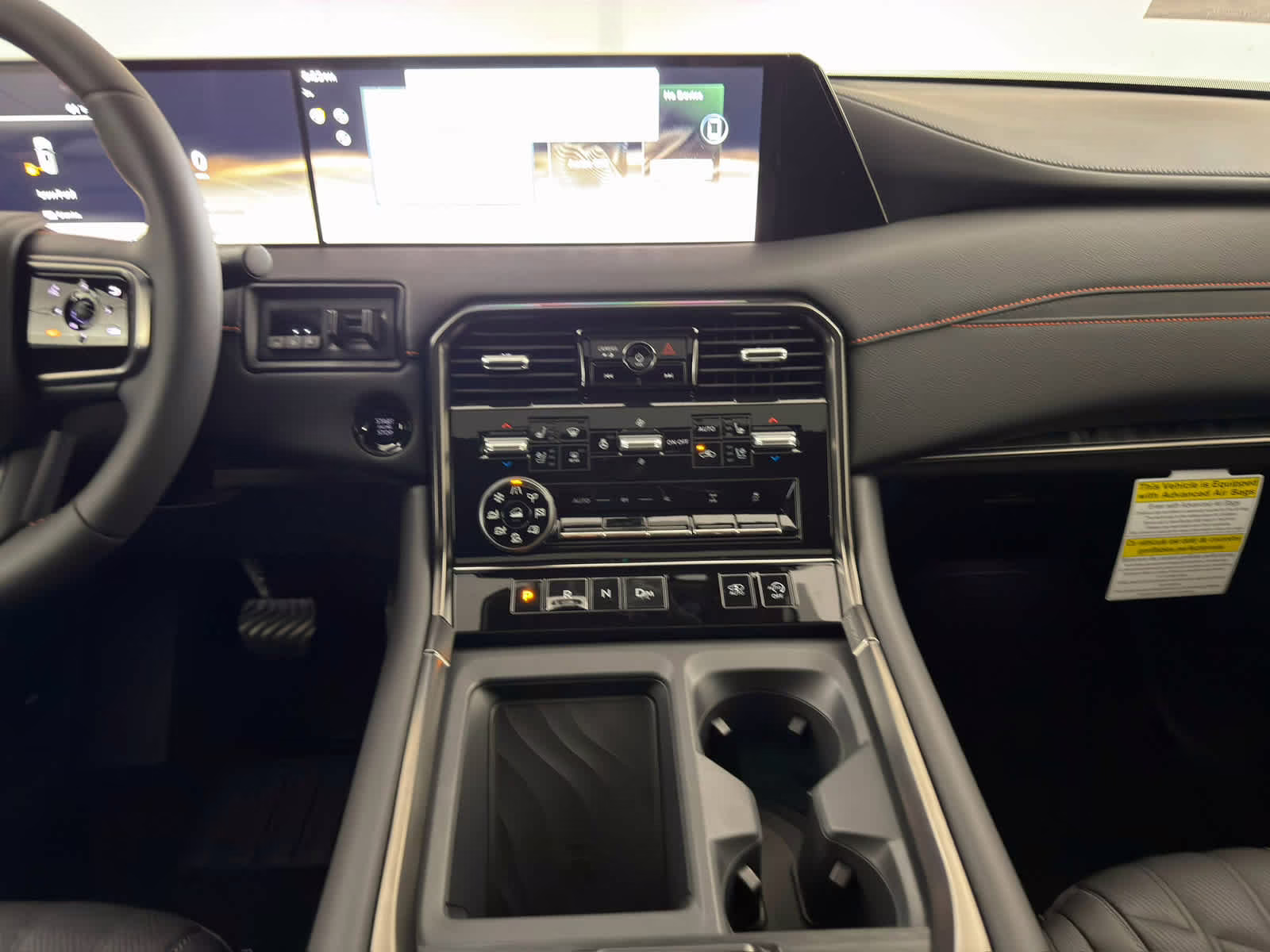 2026 Alpine Metallic/Super Black Nissan Armada PRO-4X 4X4 SUV