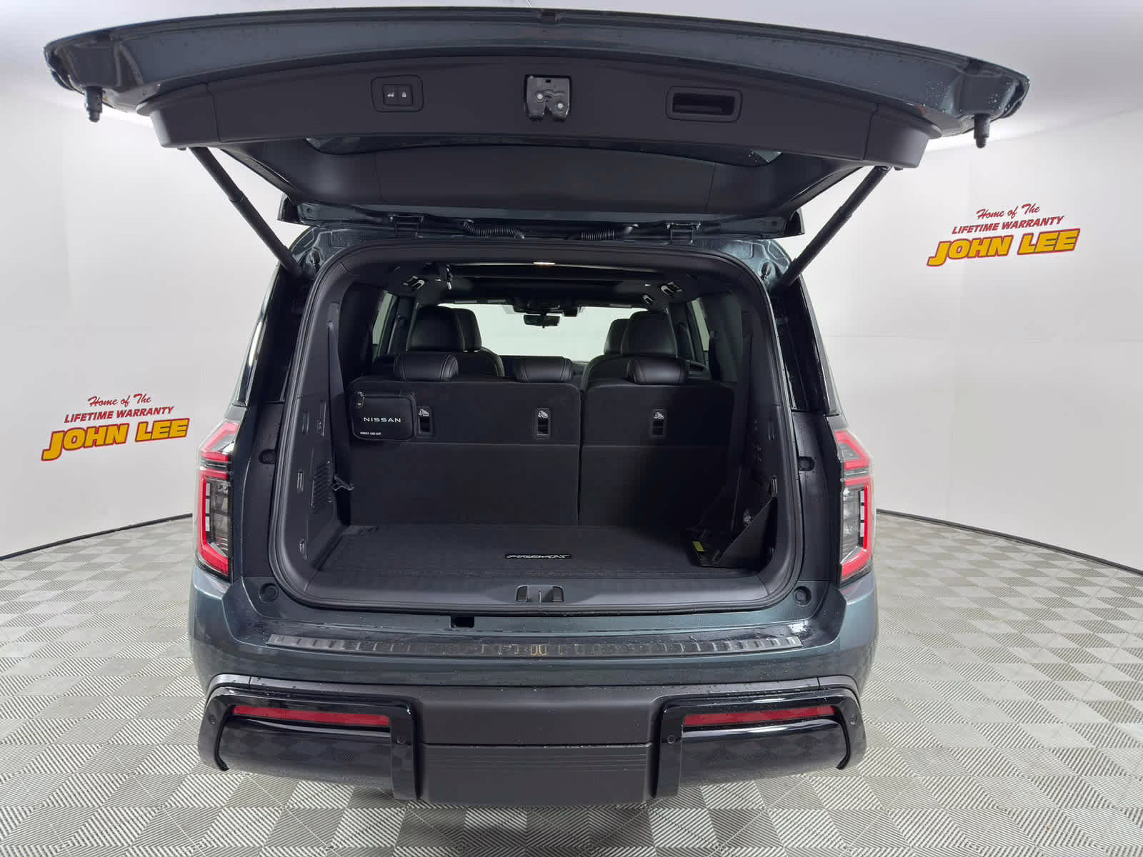 2026 Alpine Metallic Nissan Armada PRO-4X 4X4 SUV