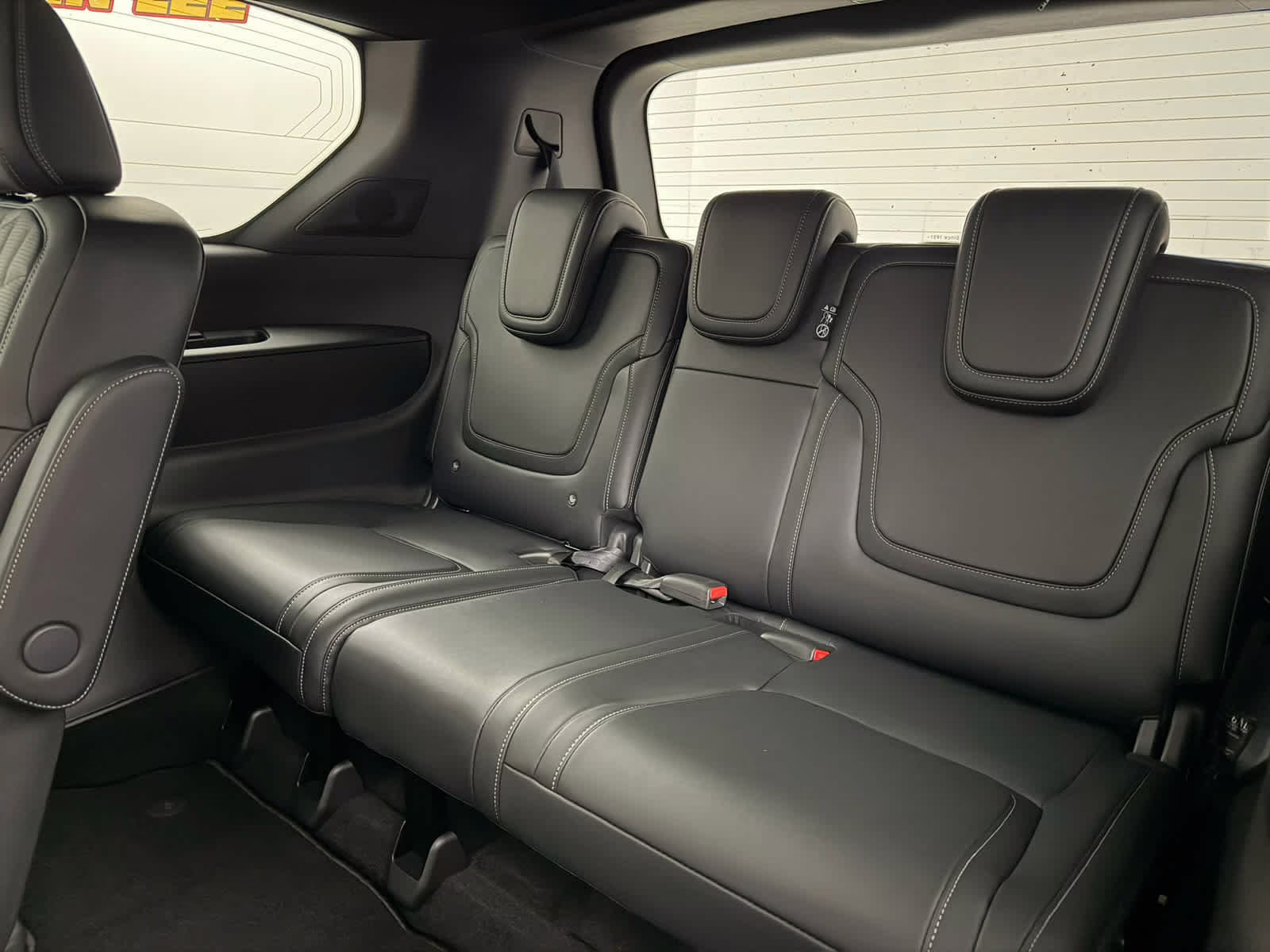 2026 Gun Metallic/Super Black Nissan Armada PRO-4X 4X4 SUV
