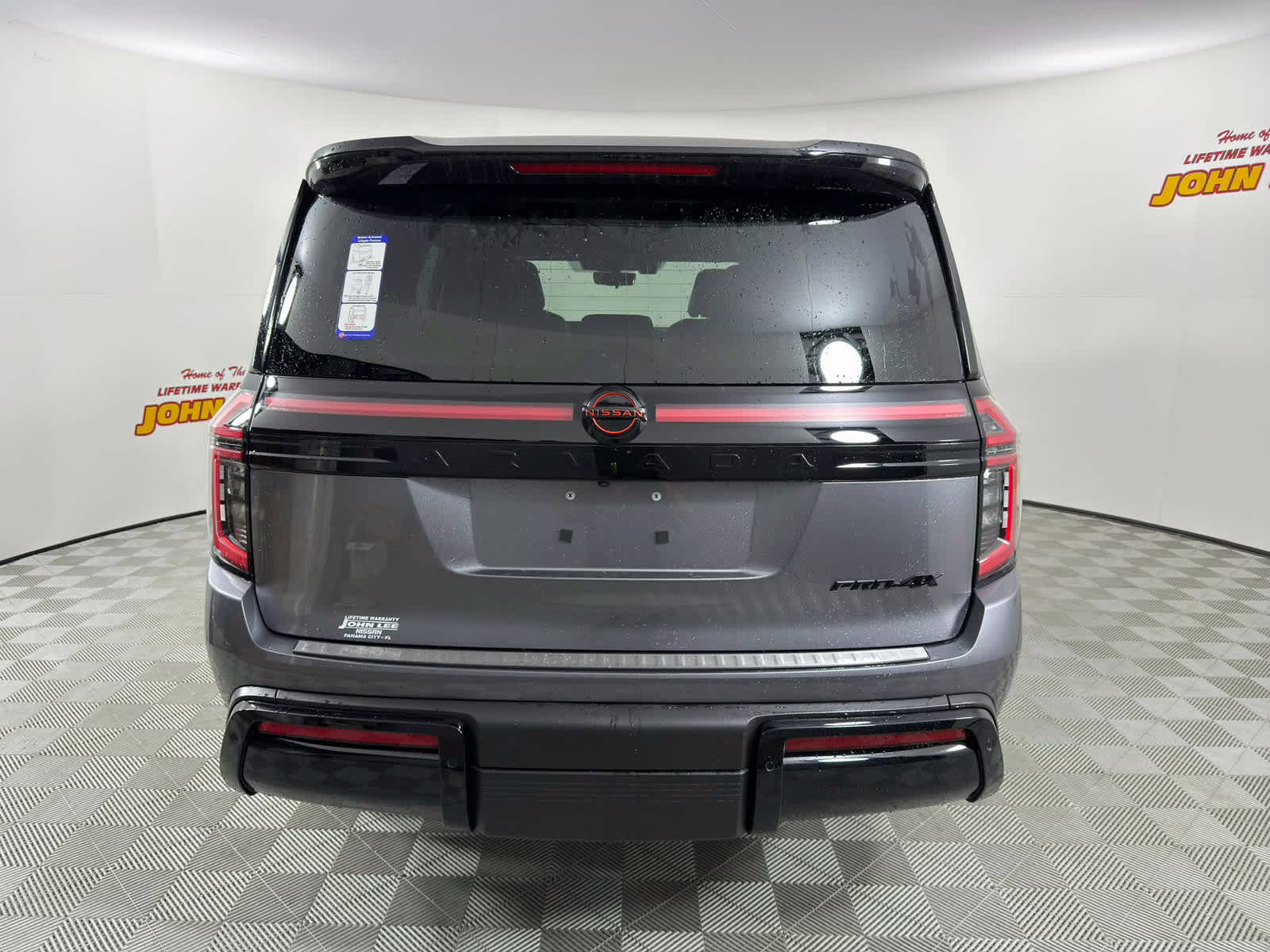 2026 Gun Metallic/Super Black Nissan Armada PRO-4X 4X4 SUV