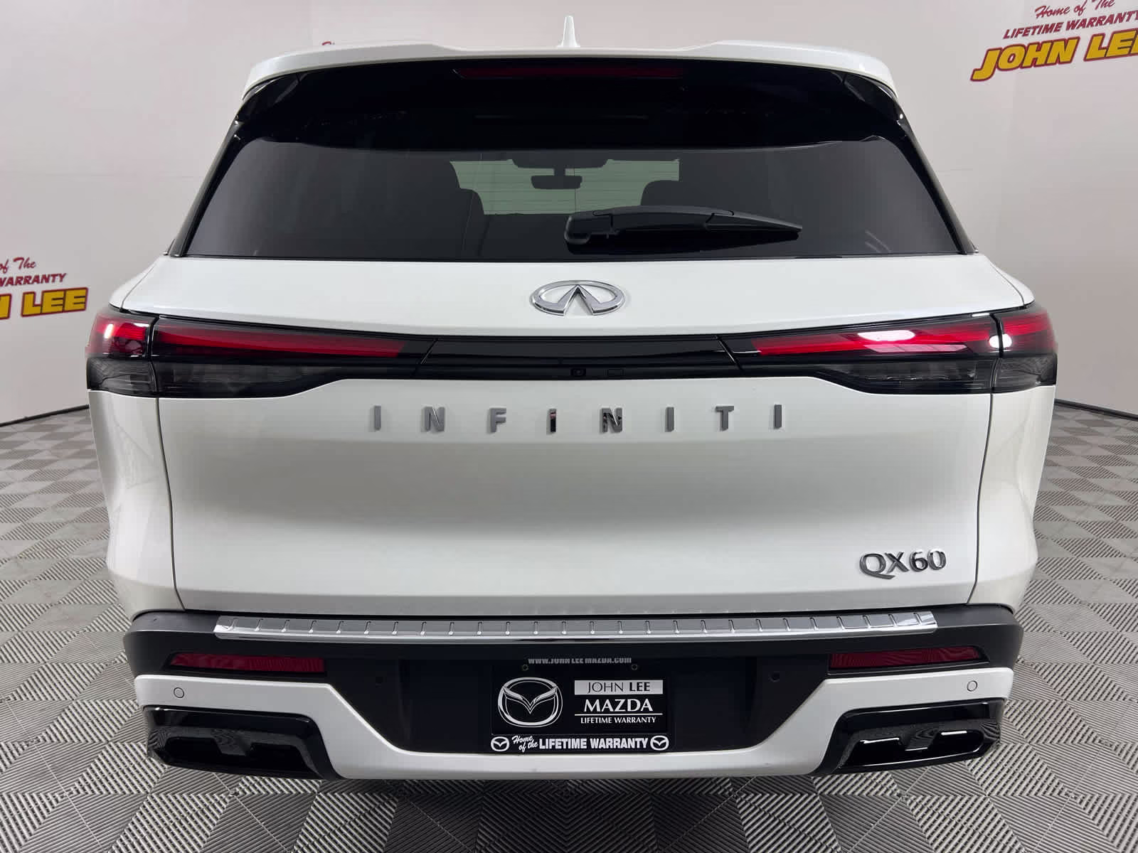 2023 Majestic White INFINITI QX60 LUXE FWD SUV
