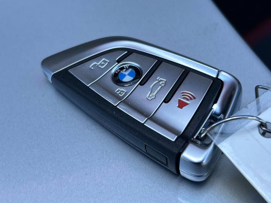 2021 Glacier Silver Metallic BMW X3 xDrive30i AWD SUV