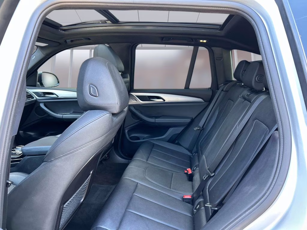 2021 Glacier Silver Metallic BMW X3 xDrive30i AWD SUV