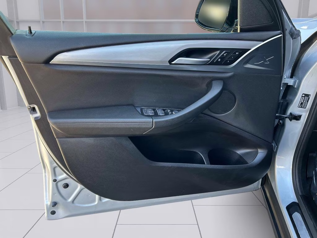 2021 Glacier Silver Metallic BMW X3 xDrive30i AWD SUV