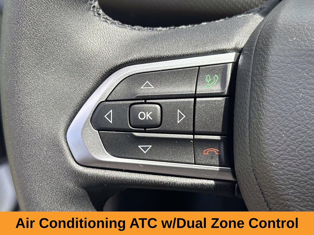 2023 Bright White Clearcoat Jeep Compass Altitude 4X4 SUV