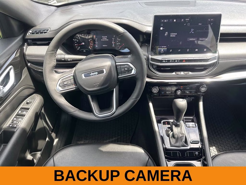 2023 Bright White Clearcoat Jeep Compass Altitude 4X4 SUV