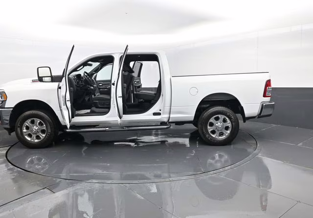 2024 Bright White Clearcoat Ram 2500 Big Horn 4X4 Truck