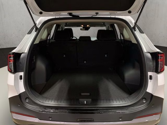 2026 Glacial White Pearl Kia Sportage LX AWD SUV