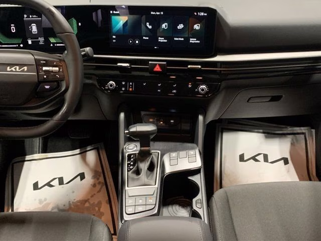 2026 Glacial White Pearl Kia Sportage LX AWD SUV