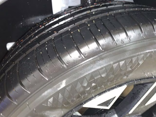 2026 Glacial White Pearl Kia Sportage LX AWD SUV