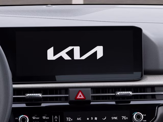 2026 Glacial White Pearl Kia Sportage X-Line AWD SUV