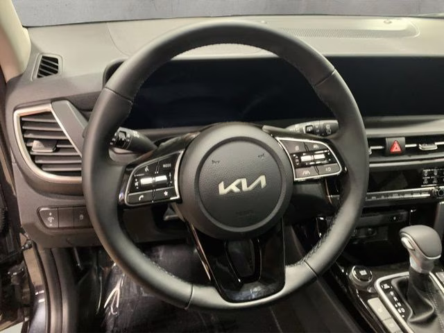 2026 Gravity Gray Kia Seltos EX AWD SUV