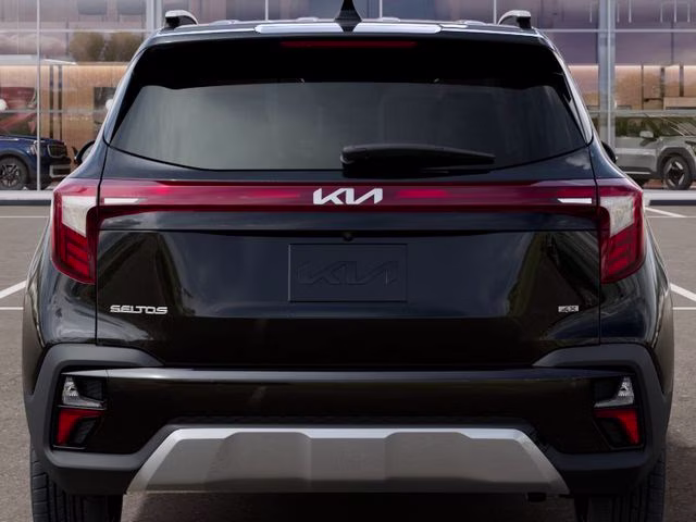 2026 Fusion Black Kia Seltos S AWD SUV