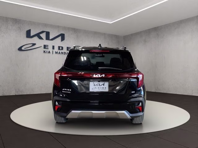 2026 Fusion Black Kia Seltos S AWD SUV