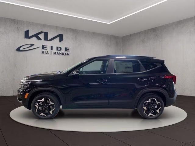 2026 Fusion Black Kia Seltos S AWD SUV