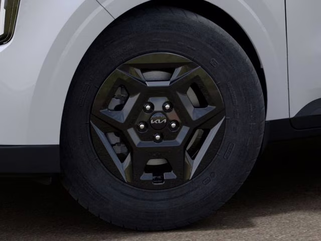 2026 Snow White Pearl Kia Carnival LXS FWD Van